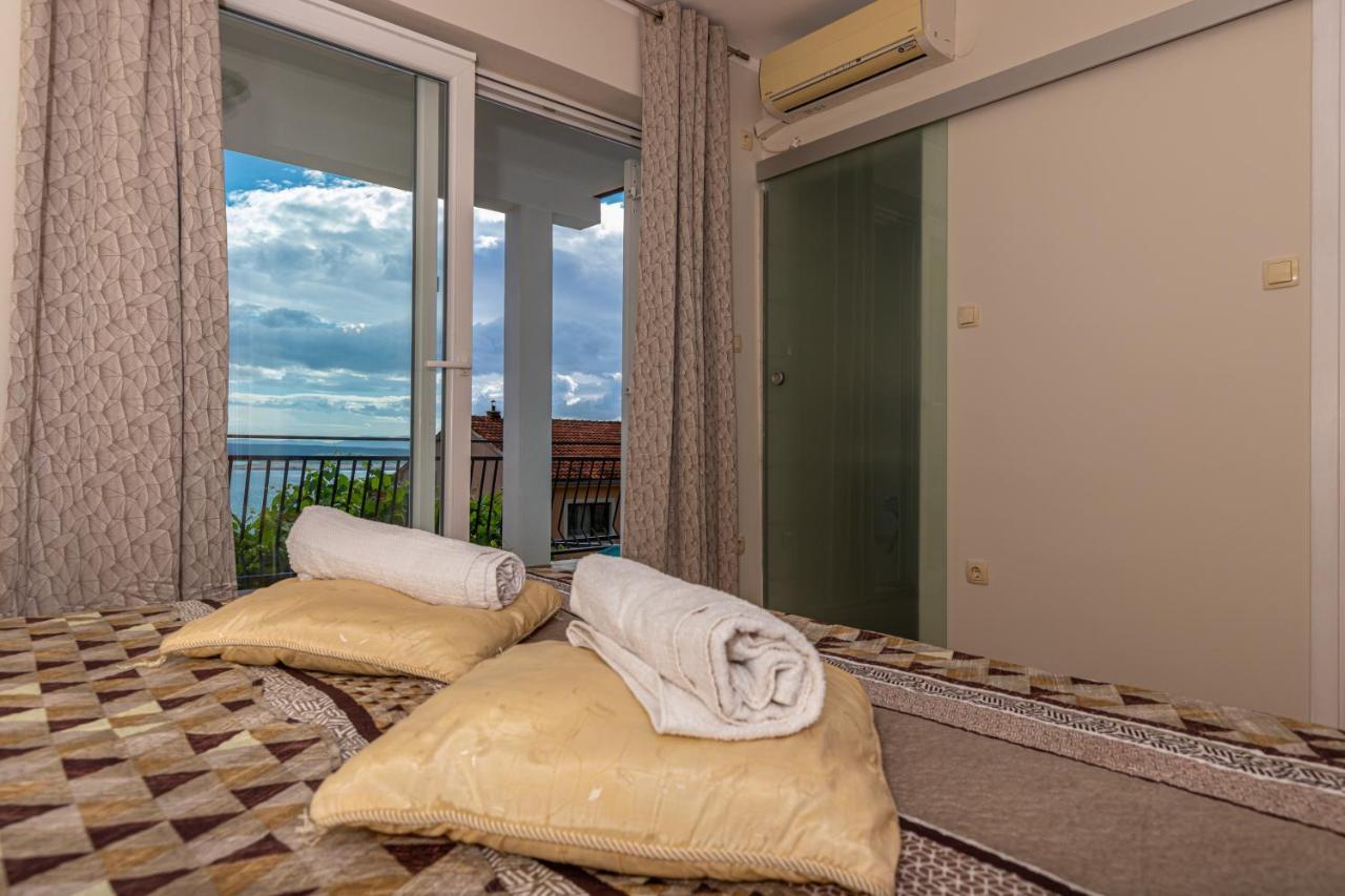 Apartmani Jasminka Dramalj Exterior photo