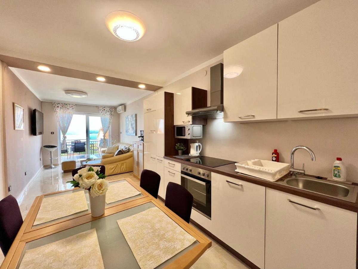 Apartmani Jasminka Dramalj Exterior photo