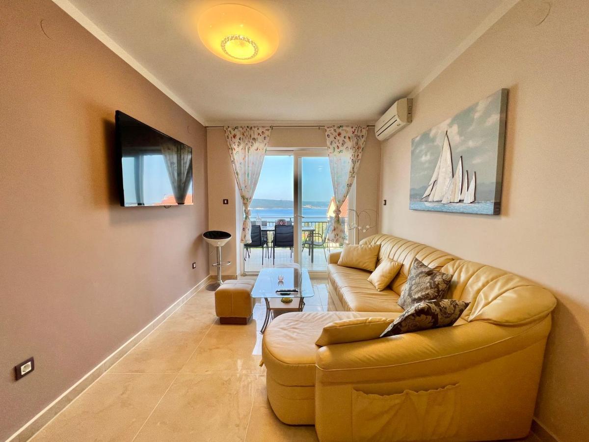 Apartmani Jasminka Dramalj Exterior photo